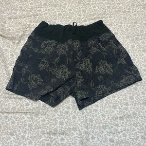 Athleta Black Floral Women's Athletic Shorts